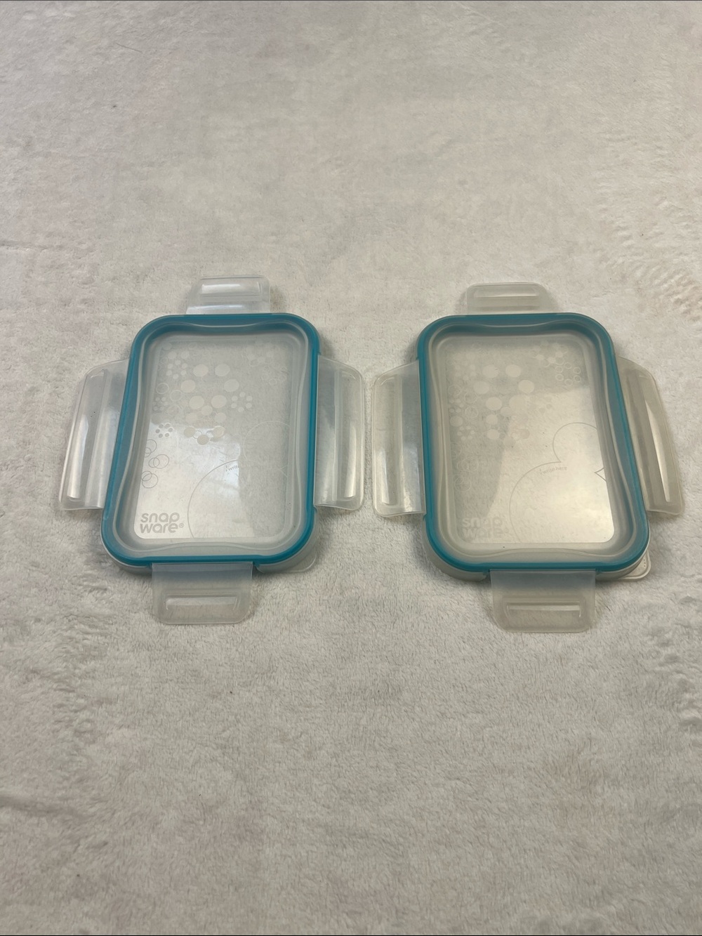 SnapWare Lid replacement 2 or 3 cups rectangle
Compatible Pyrex glass container